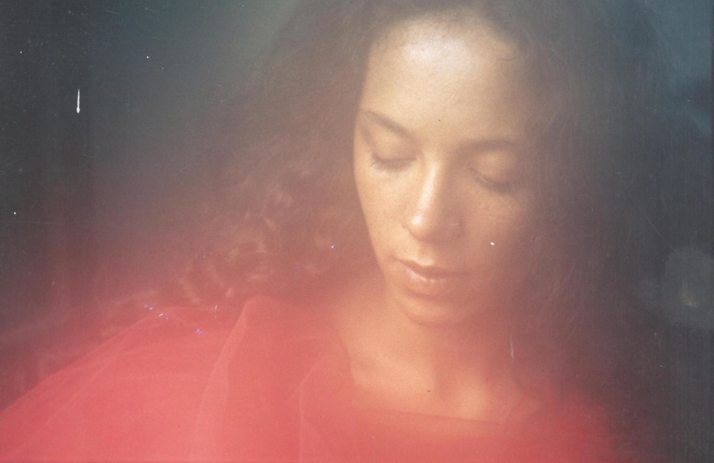 Foto de Sofia da década de 70 tirada por Maureen Bisilliat, reconhecida fotógrafa internacional